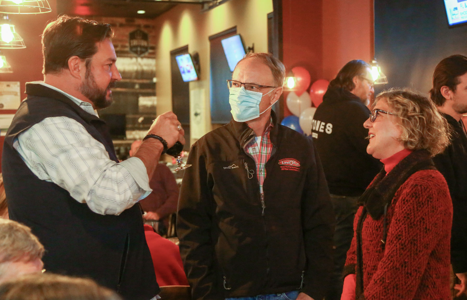 Republicans gather at Region Ale